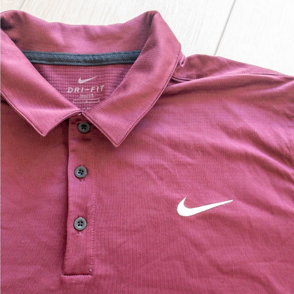 Nike Dri-Fit Men’s Burgundy Golf Polo Size Large - Picture 3 of 3